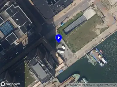 Traumahelikopter naar de De Monchyplein in Rotterdam