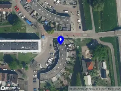 Ambulance met grote spoed naar de Pearl S. Buckstraat in Haarlem