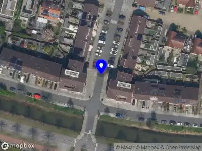 Ambulance met gepaste spoed naar de 1e Octaviolaan in Capelle aan den IJssel