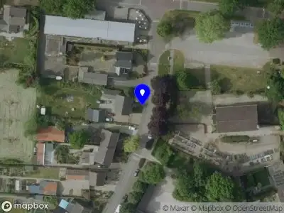 Brandweer met grote spoed naar de Pinxtenstraat in Haler vanwege gebouwbrand