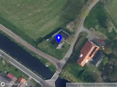 Brandweer met grote spoed naar de Vorrelveen in Beilen vanwege gebouwbrand