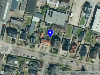 Brandweer met grote spoed naar de Dorpsstraat in Woudenberg vanwege waarnemen gaslucht