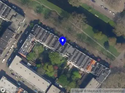 Ambulance met grote spoed naar de Noordsingel in Rotterdam
