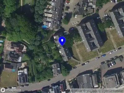 Ambulance met grote spoed naar de De Wiel in Sliedrecht
