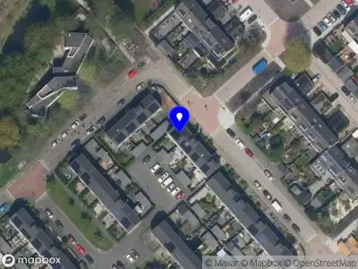 Ambulance met grote spoed naar de Vuurdoornlaan in Krimpen aan den IJssel