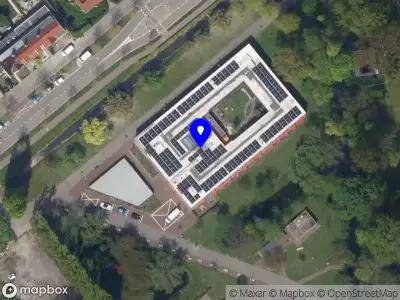 Ambulance met grote spoed naar de Wielewaallaan in Oegstgeest