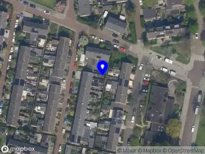 Brandweer met grote spoed naar de Iepenlaan in Schiedam vanwege waarnemen gaslucht
