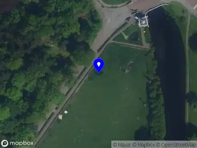 Ambulance met grote spoed naar de Molenlaan in Heemstede