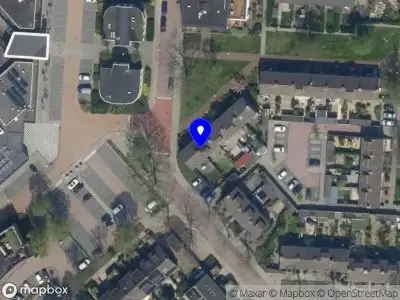 Ambulance met grote spoed naar de Schuttersveld in Krimpen aan den IJssel