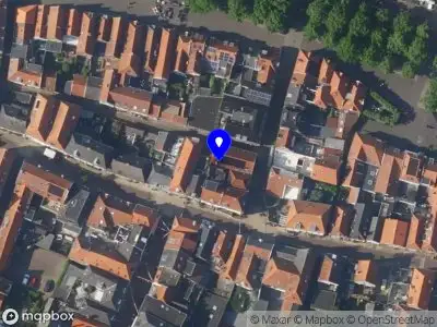 Brandweer met gepaste spoed naar de Vischmarkt in Harderwijk vanwege stankoverlast