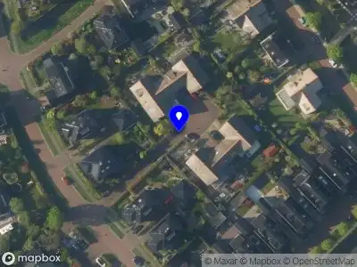 Ambulance met grote spoed naar de Hofje van Delfos in Leiderdorp