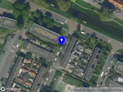 Ambulance met grote spoed naar de Jan van Beaumontstraat in Krommenie