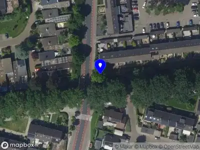 Ambulance met gepaste spoed naar de Pieter Zeemanlaan in Papendrecht