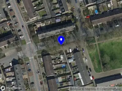 112 melding Brandweer en politie met grote spoed naar de Vreedestraat in Rijen vanwege middelgrote brand