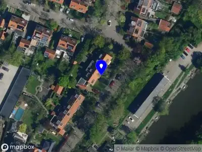 Ambulance met gepaste spoed naar de Jacob van Gaesbeeklaan in Abcoude