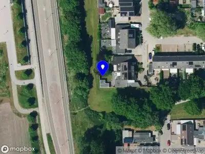 Brandweer met grote spoed naar de Nieuw-Amsterdamsestraat in Emmen vanwege een buitenbrand