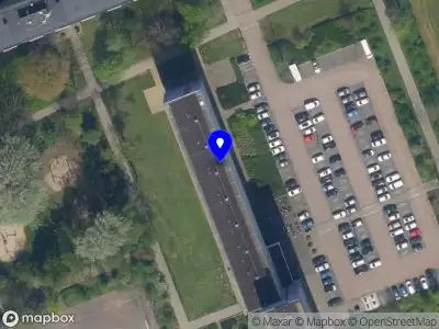 Ambulance met gepaste spoed naar de Londenweg in Vlaardingen