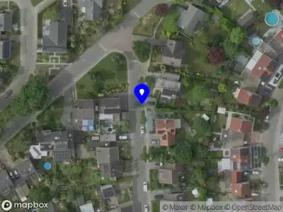 Ambulance met gepaste spoed naar de Oude Montforterweg in Herten