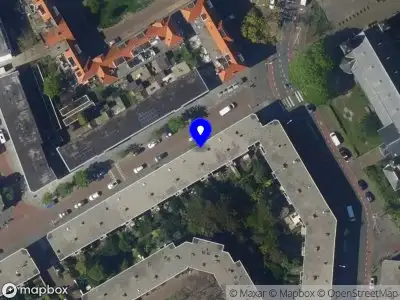 Ambulance met gepaste spoed naar de Vlierboomstraat in 's-Gravenhage
