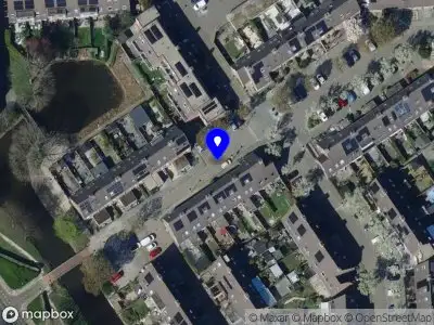 Brandweer met grote spoed naar de Sikkelvoorde in Spijkenisse vanwege gebouwbrand