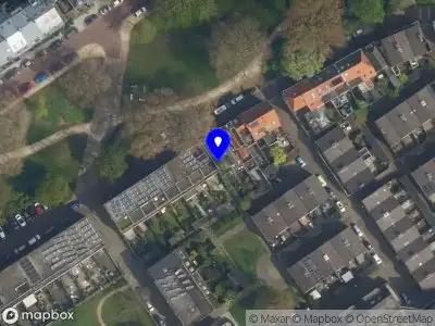 Ambulance met grote spoed naar de Nieuwe Plantage in Delft