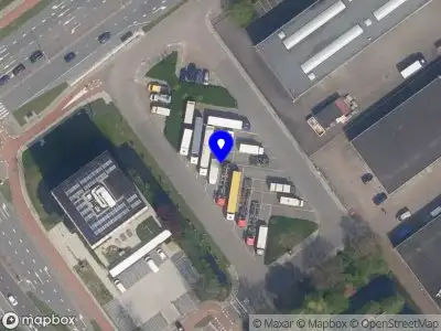 Ambulance met gepaste spoed naar de Hoofdweg in Capelle aan den IJssel