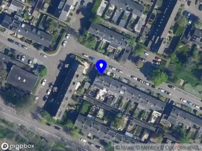 Ambulance met grote spoed naar de Boutenslaan in Uithoorn