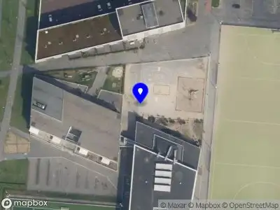 Ambulance met gepaste spoed naar de Marcel Duchampplein in Rotterdam