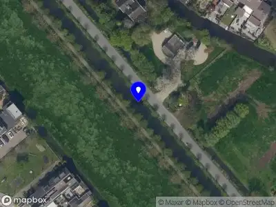Brandweer met grote spoed naar de Sperwerlaan in Leerdam vanwege afhijsen patient