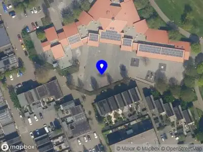 Ambulance met gepaste spoed naar de Steenen Dijck in Maassluis