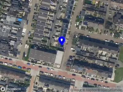 Brandweer met gepaste spoed naar de Pieter de Hooghstraat in Krimpen aan de Lek