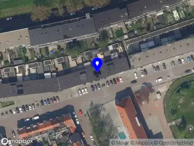 Ambulance met gepaste spoed naar de Gaesbeekstraat in Rotterdam