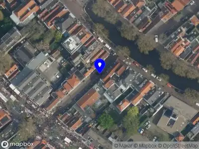 Ambulance met gepaste spoed naar de Aaltje Bakstraat in Gouda