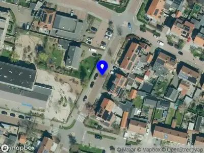 Brandweer met grote spoed naar de Prinses Beatrixstraat in Woudenberg vanwege voertuigbrand