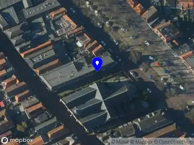 Ambulance met gepaste spoed naar de Claes Molenaersgang in Hoorn