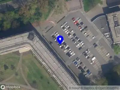 Besteld ambulance vervoer naar de Briandplaats in Rotterdam