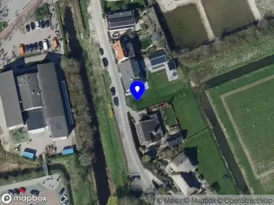 Ambulance met gepaste spoed naar de Havendam in Rhoon