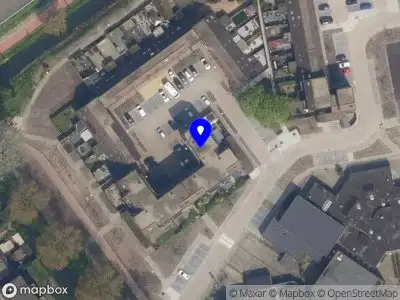 Ambulance met grote spoed naar de Wisselspoor in Capelle aan den IJssel