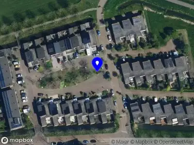 Ambulance met grote spoed naar de Roomolen in Abcoude