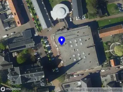 Ambulance met grote spoed naar de Valbrug in Medemblik