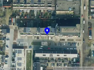 Brandweer met gepaste spoed naar de Schouwburgplein in Almelo