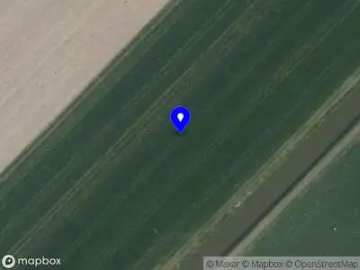 Brandweer met grote spoed naar de Knibbelweg in Zevenhuizen vanwege grote brand