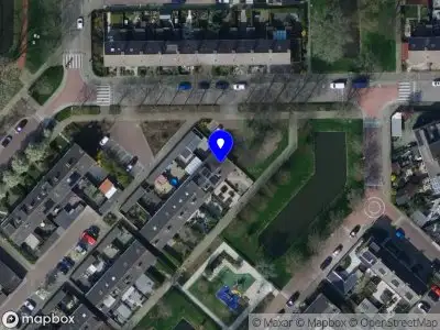 Brandweer met grote spoed naar de Merelsingel in Strijen vanwege reanimatie