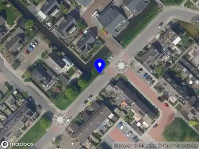 Ambulance met grote spoed naar de W. Ontzigtstraat in Ter Aar