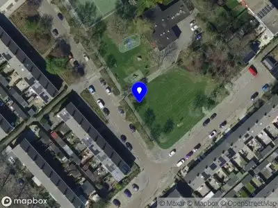 Ambulance met gepaste spoed naar de Meidoornlaan in Ridderkerk