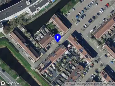 Ambulance met grote spoed naar de Troelstrapad in Spijkenisse