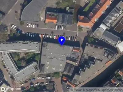 Ambulance met grote spoed naar de Raam in Schiedam