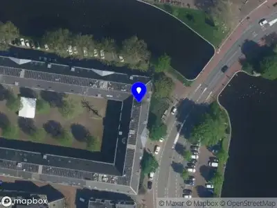 Brandweer met grote spoed naar de Delftlaan in Haarlem vanwege afhijsen patient