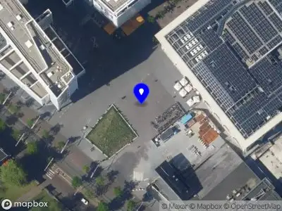 Brandweer met grote spoed naar de Spuiplein in 's-Gravenhage vanwege afgaan automatisch brandalarm