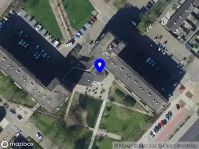 Ambulance met gepaste spoed naar de Van Kijfhoekstraat in Hendrik-Ido-Ambacht